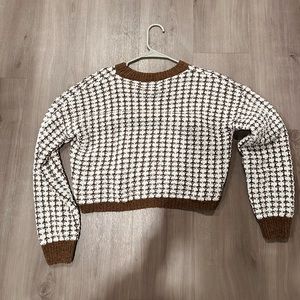 Knit Checkered Crop Sweater